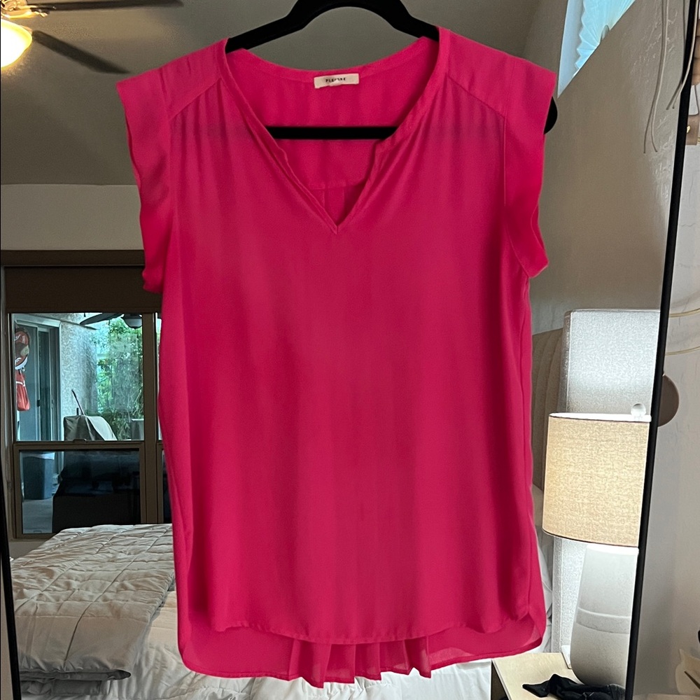 Pleione Fuchsia Sleeveless Blouse